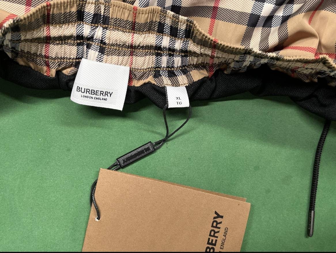  Burberry Shorts