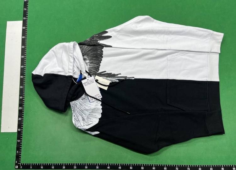Marcelo Burlons Hoodie(40 CP)