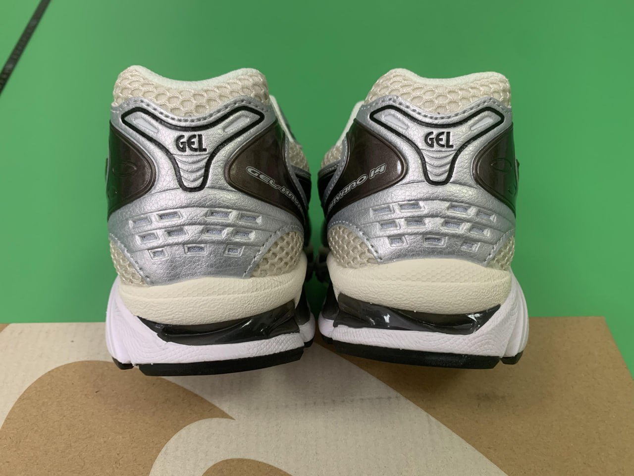 Asics Gel Kayano 14