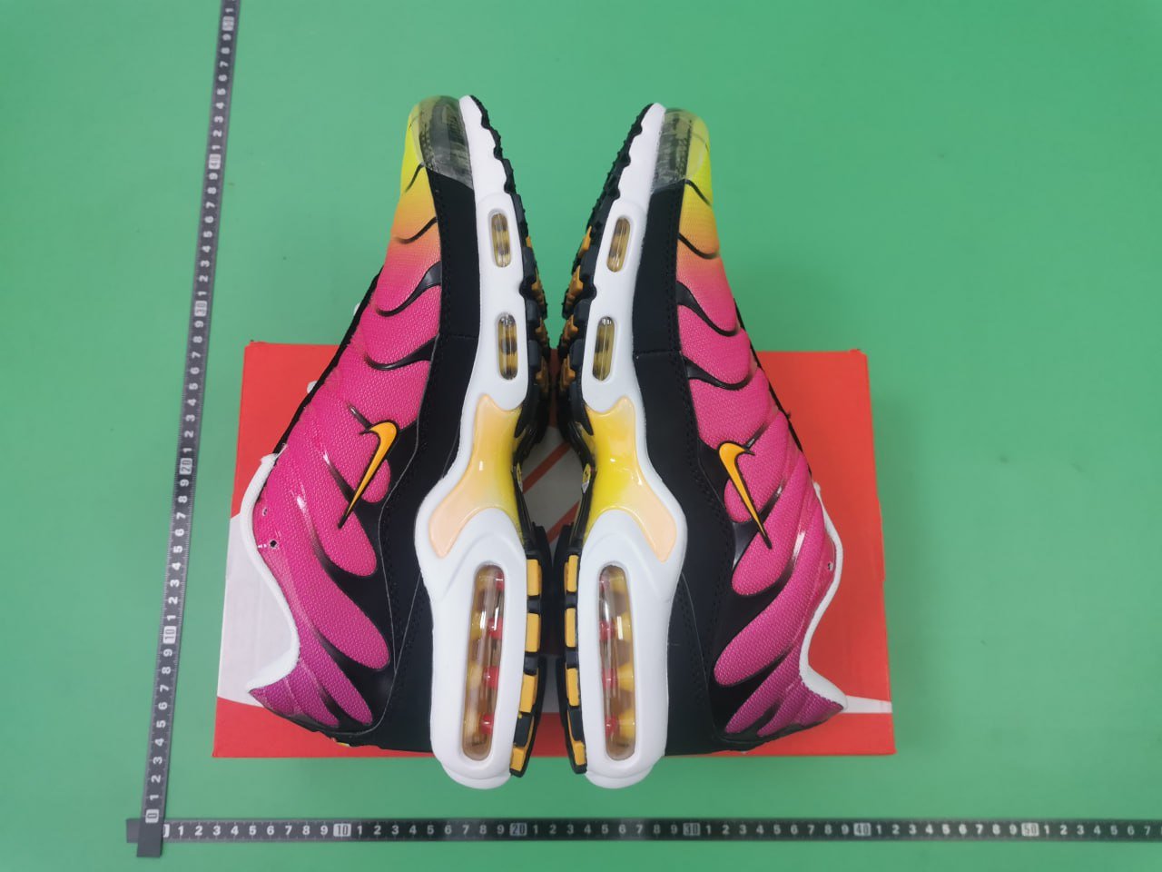 NKIE AIR MAX PIUS