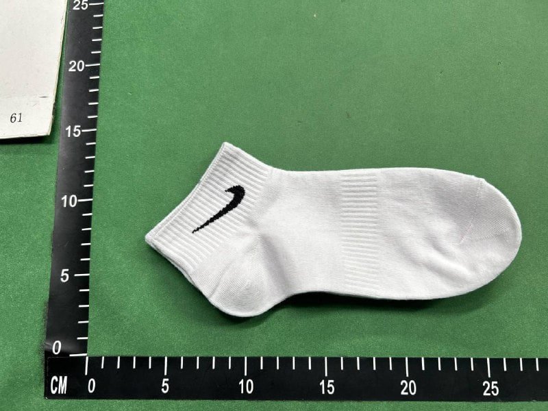 NIKE breathable sports socks